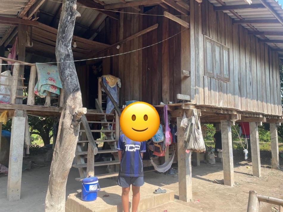 ลงพื้นที่ให้การช่วยเหลือสงเคราะห์ครอบครัวผู้ยากไร้ ในเขตองค์การบริหารส่วนตำบลทุ่งหัวช้าง